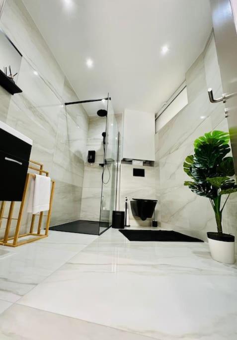 Appartement Tropical Liège Eksteriør billede